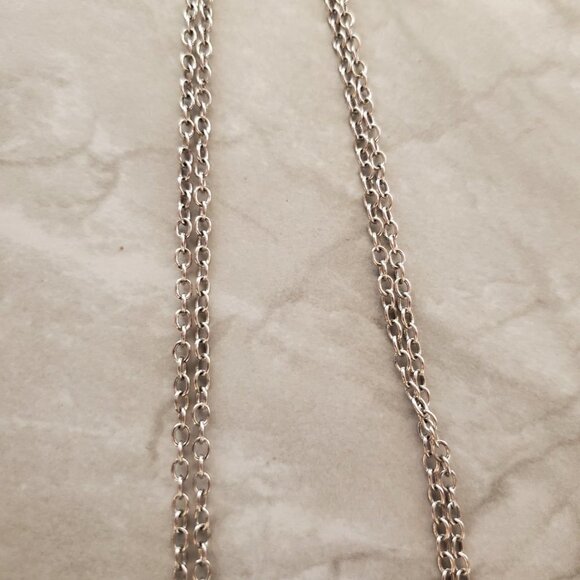 ✨ J.Crew Silver Rhinestones Crystals Pave Fireball Pendant Necklace ✨ - Picture 3 of 6